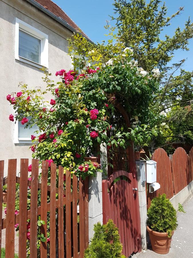 Ferienwohnung Korneuburg Bei Wien -1 Esterno foto